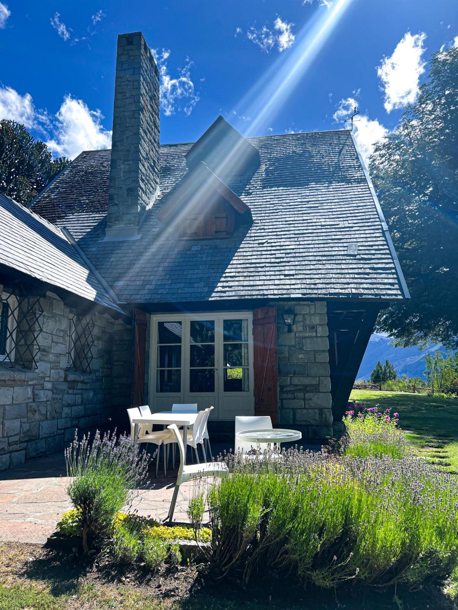 Tres Amapolas Llao Llao Bed and breakfast San Carlos de Bariloche